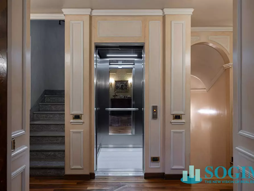 Immagine 19 di Villa in vendita  in Via Cristoforo Colombo a Cadorago