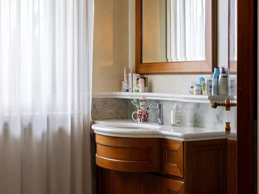 Immagine 31 di Villa in vendita  in Via Cristoforo Colombo a Cadorago