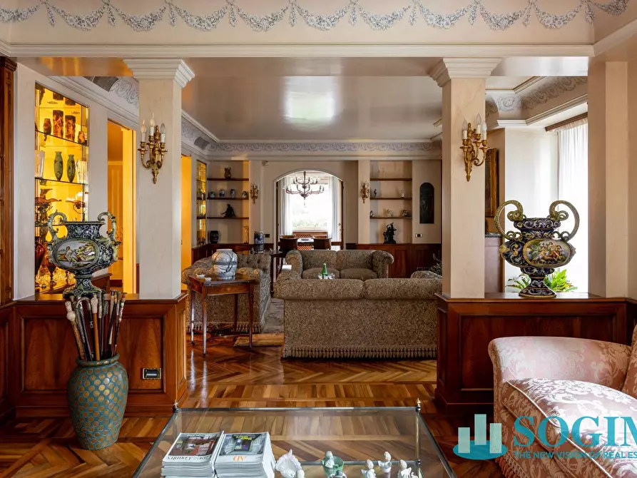 Immagine 7 di Villa in vendita  in Via Cristoforo Colombo a Cadorago