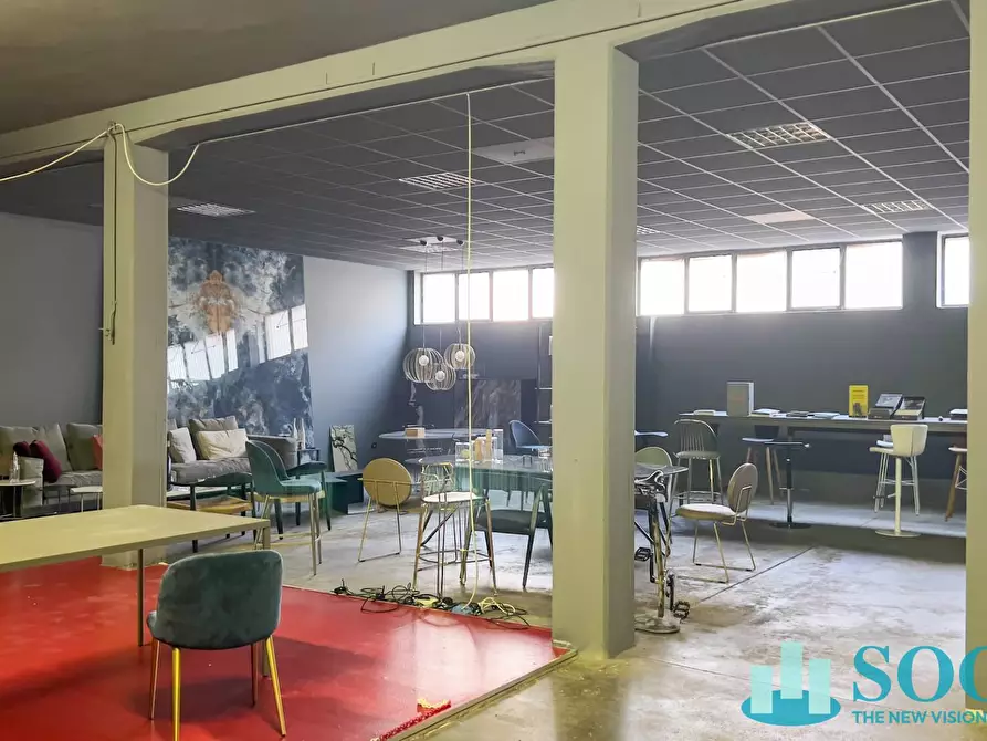 Immagine 32 di Capannone industriale in vendita  a Varedo