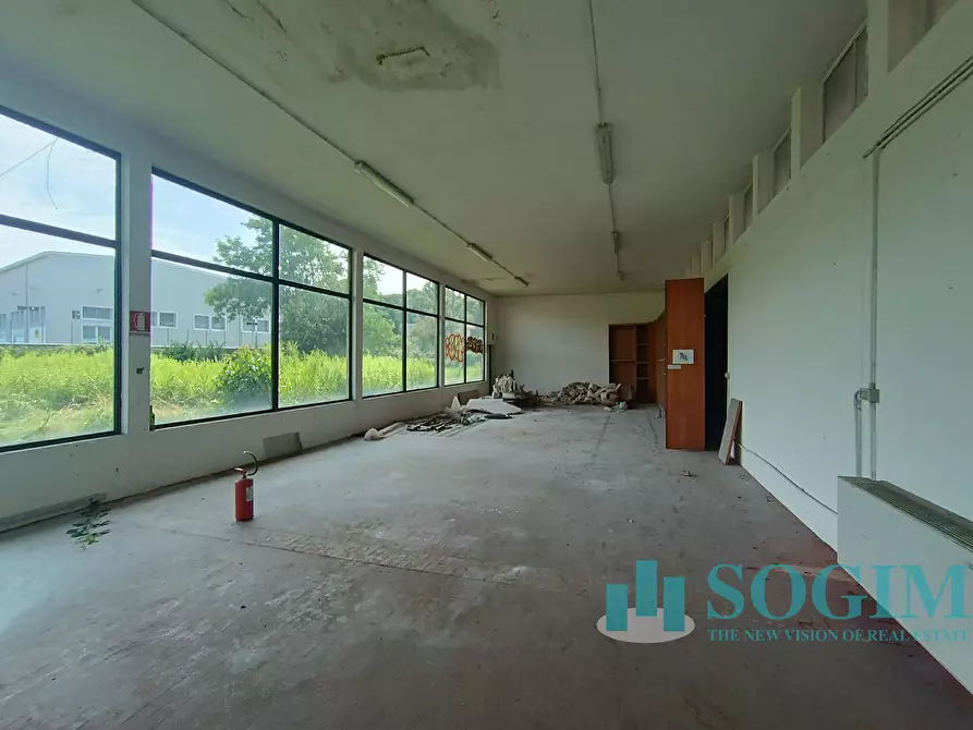 Immagine 9 di Capannone industriale in vendita  in Via Varese 7 a Solbiate Con Cagno