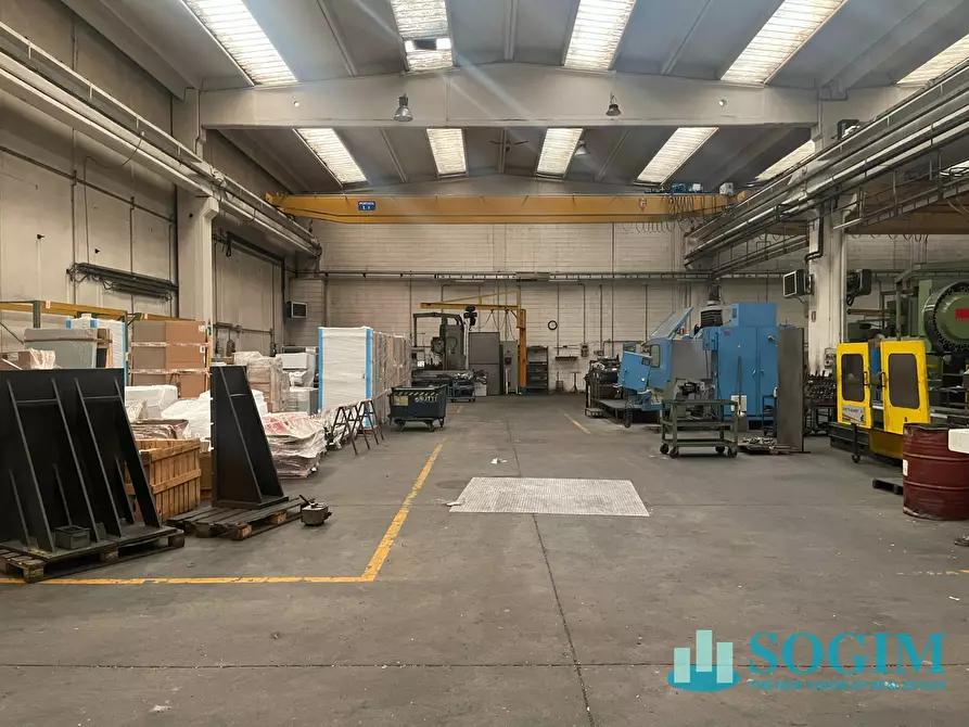 Immagine 1 di Capannone industriale in vendita  in viale europa a Brugherio