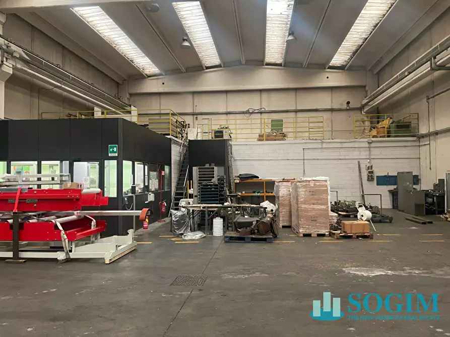 Immagine 7 di Capannone industriale in vendita  in viale europa a Brugherio