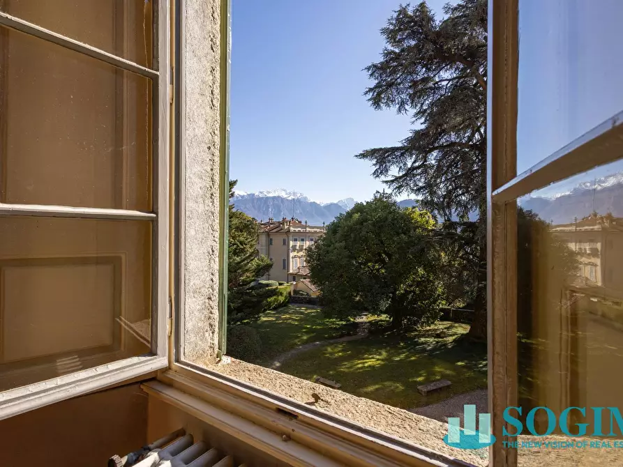 Immagine 40 di Villa in vendita  in Vicolo Giuseppe Parini a Tremezzina