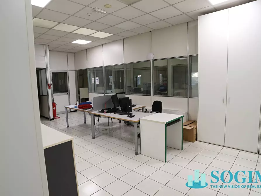 Immagine 21 di Capannone industriale in affitto  in maggi 120 a Lesmo
