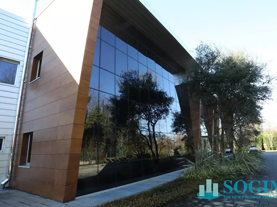 Immagine 56 di Capannone industriale in affitto  in maggi 120 a Lesmo