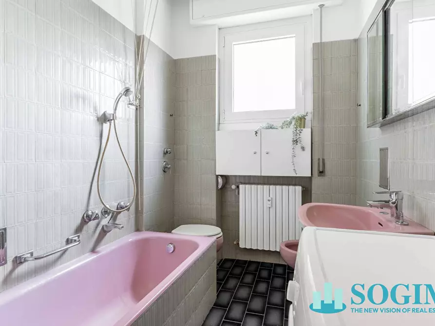 Immagine 29 di Appartamento in vendita  in Viale Fulvio Testi 176 a Cinisello Balsamo