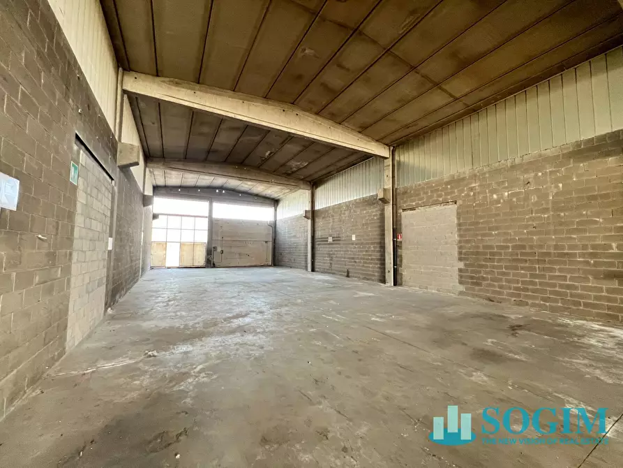 Immagine 9 di Capannone industriale in affitto  in via milano 50 a Cerano