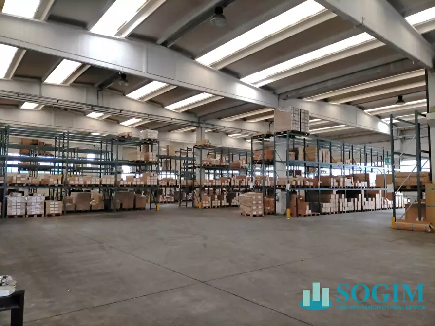Immagine 7 di Capannone industriale in vendita  in VIA SERIO 8 a Opera