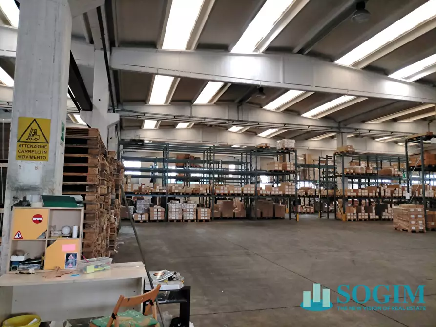 Immagine 9 di Capannone industriale in vendita  in VIA SERIO 8 a Opera