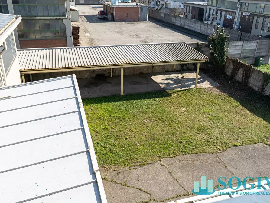 Immagine 28 di Capannone industriale in vendita  in Viale dell'Industria 61 a Paderno Dugnano