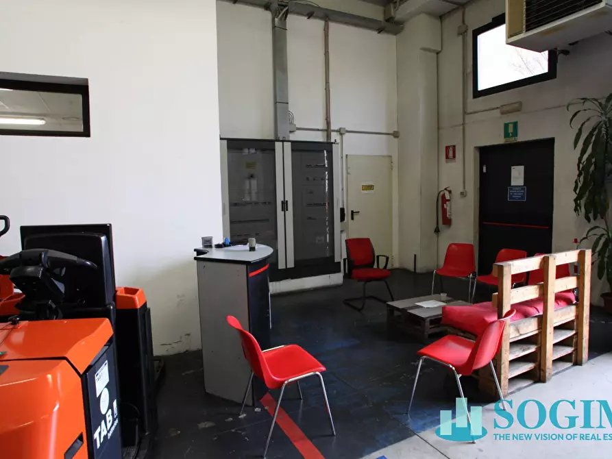 Immagine 22 di Capannone industriale in affitto  in VIA DELLA PACE 3 a San Giuliano Milanese
