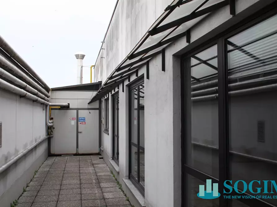 Immagine 39 di Capannone industriale in affitto  in VIA DELLA PACE 3 a San Giuliano Milanese