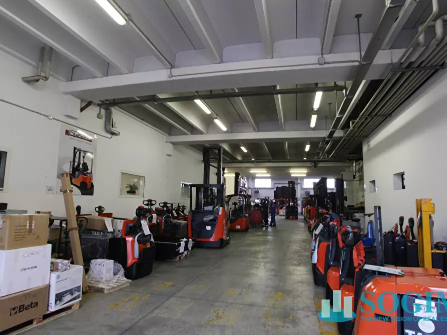 Immagine 3 di Capannone industriale in vendita  in VIA DELLA PACE 3 a San Giuliano Milanese