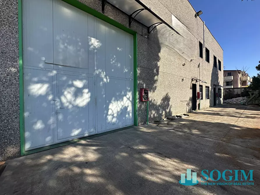 Immagine 1 di Capannone industriale in vendita  in Via cascina greppi a Sovico