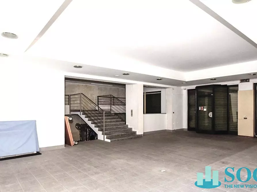 Immagine 10 di Locale commerciale in affitto  in via Vittorio Emanuele 14 a Lazzate