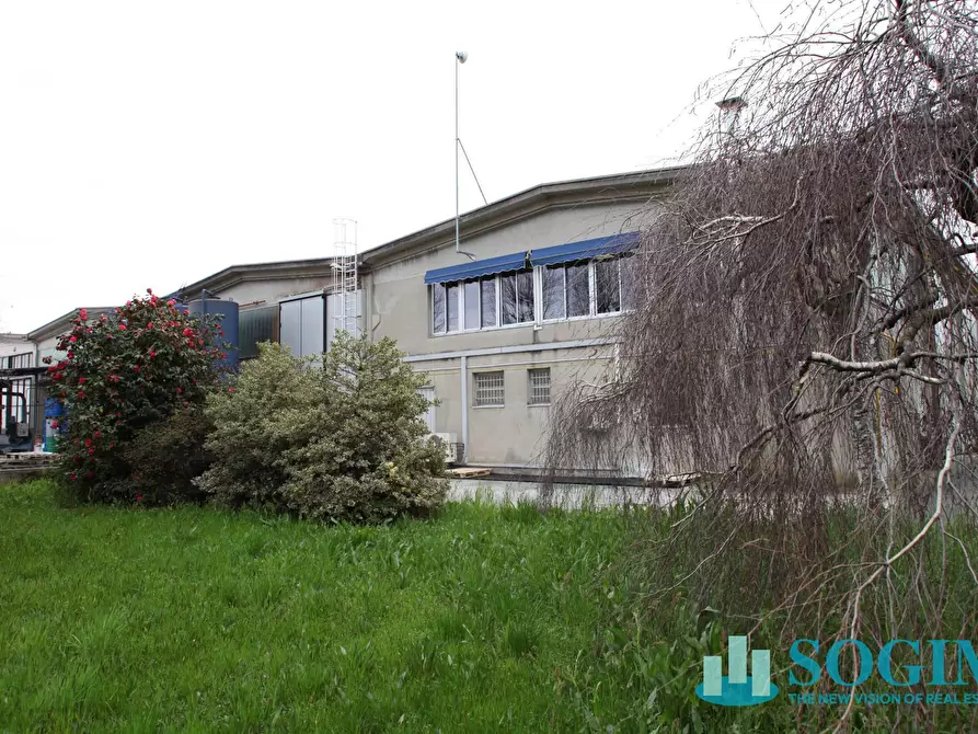Immagine 27 di Capannone industriale in vendita  in via pascoli 4 a Basiano