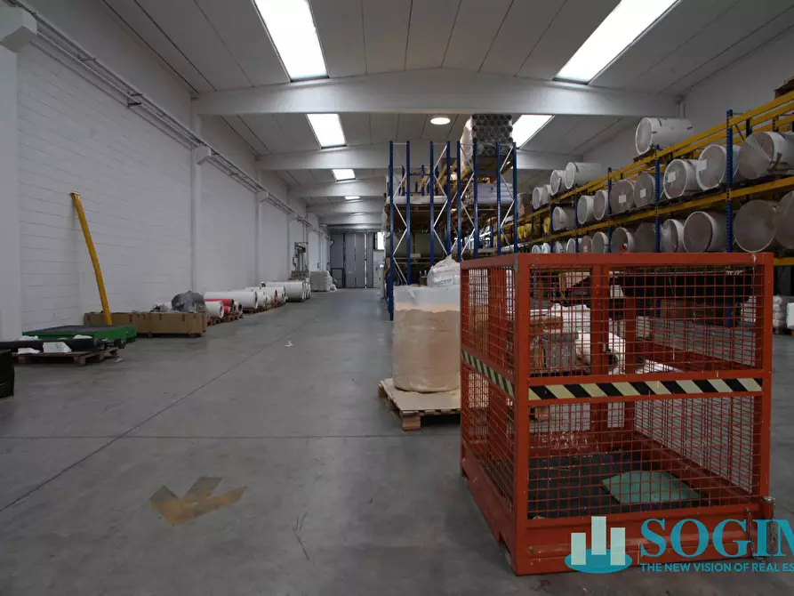 Immagine 15 di Capannone industriale in vendita  in via pascoli 4 a Basiano