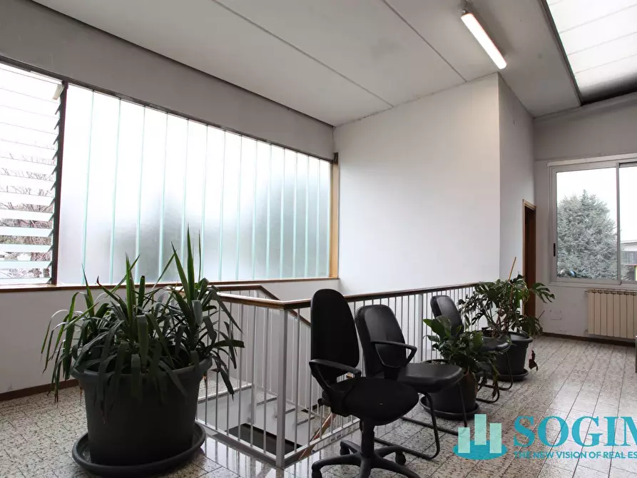 Immagine 31 di Capannone industriale in vendita  in via pascoli 4 a Basiano