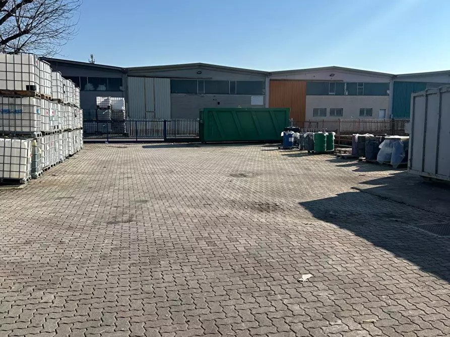 Immagine 39 di Capannone industriale in vendita  in via pascoli 4 a Basiano