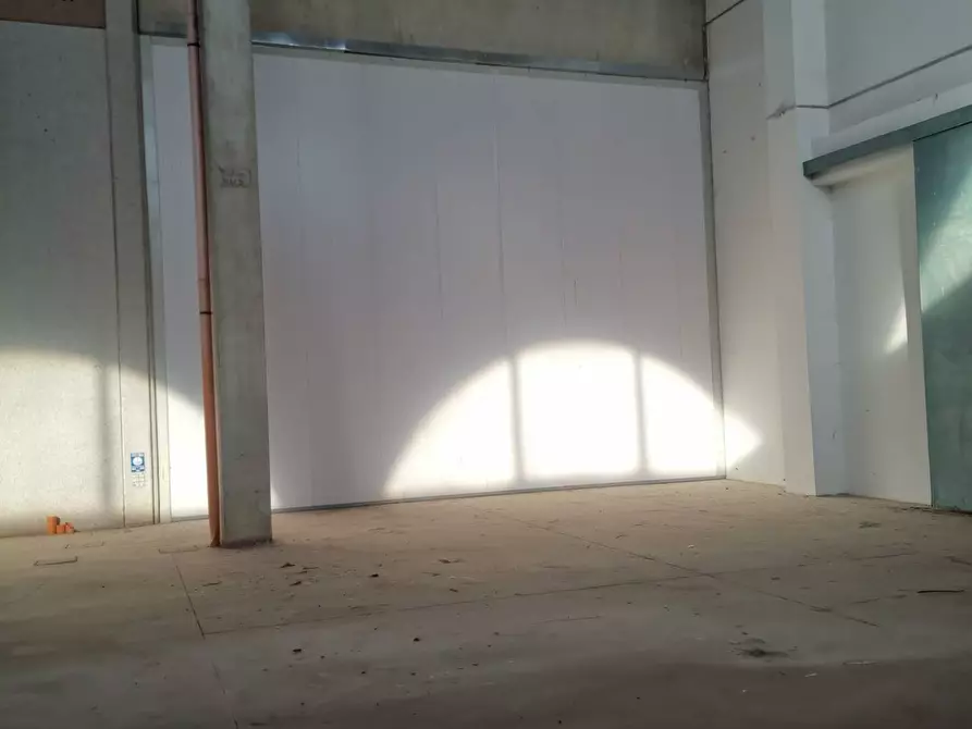 Immagine 6 di Capannone industriale in vendita  in Via Sirtori 10 a Rho