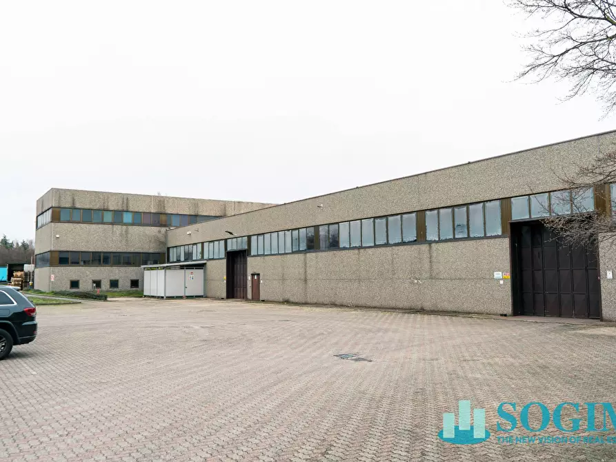 Immagine 1 di Capannone industriale in affitto  in Via Cesare Battisti 14 a Lurate Caccivio