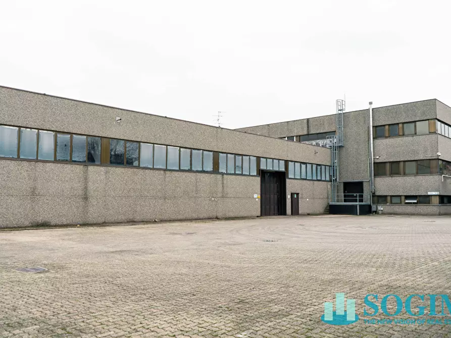 Immagine 5 di Capannone industriale in affitto  in Via Cesare Battisti 14 a Lurate Caccivio