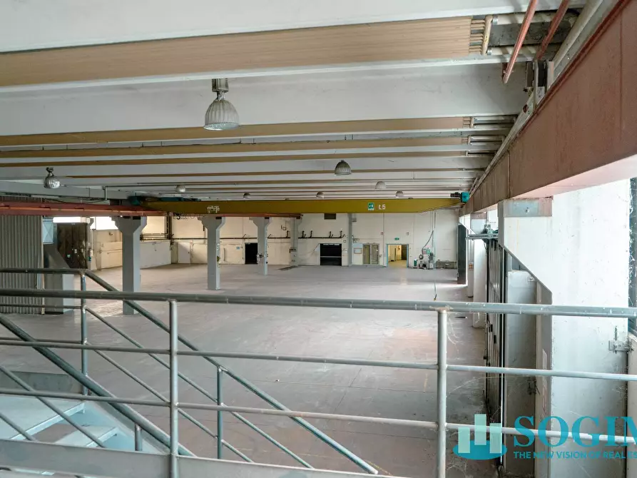 Immagine 18 di Capannone industriale in affitto  in Via Cesare Battisti 14 a Lurate Caccivio