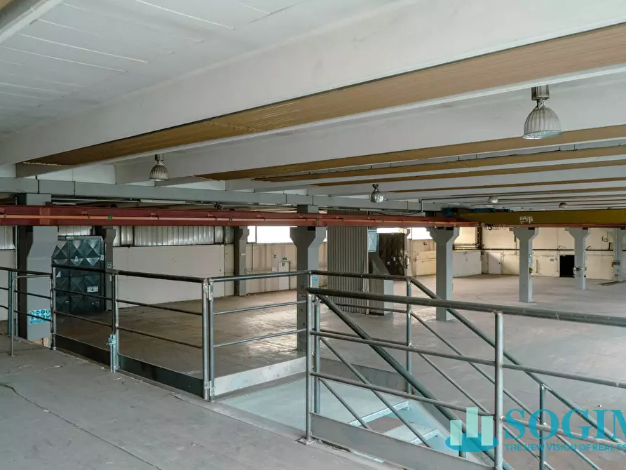 Immagine 19 di Capannone industriale in affitto  in Via Cesare Battisti 14 a Lurate Caccivio