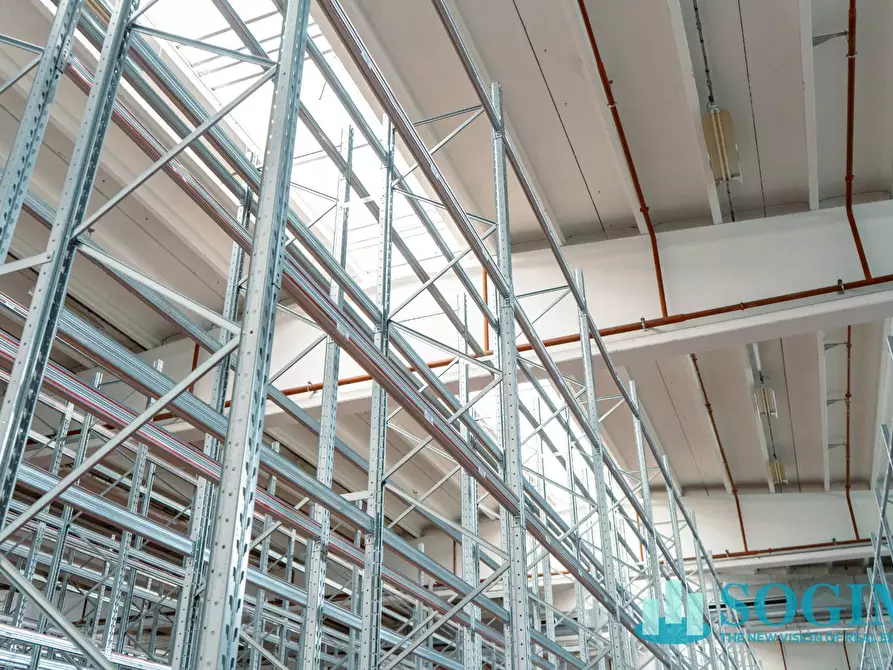 Immagine 12 di Capannone industriale in affitto  in Via Giovanni Paolo II 1 a Colverde