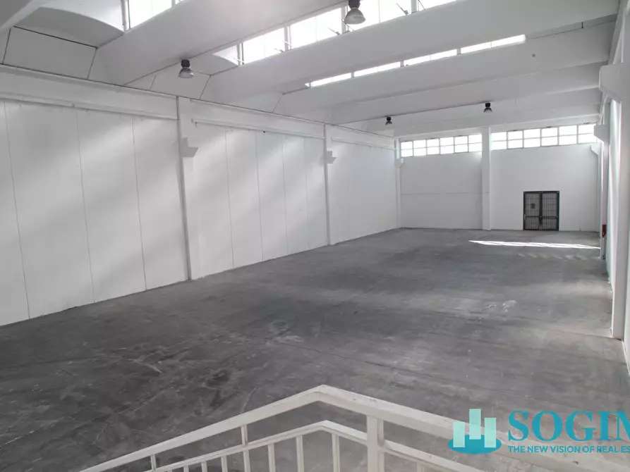 Immagine 26 di Capannone industriale in vendita  in via Erba 33 a Melzo