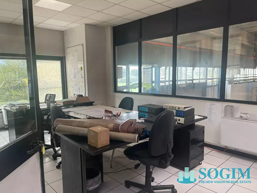 Immagine 20 di Capannone industriale in vendita  in Str. per Cascina Restelli a Aicurzio