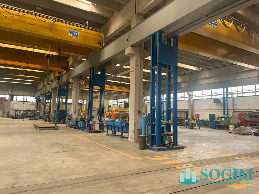 Immagine 6 di Capannone industriale in vendita  in Str. per Cascina Restelli a Aicurzio