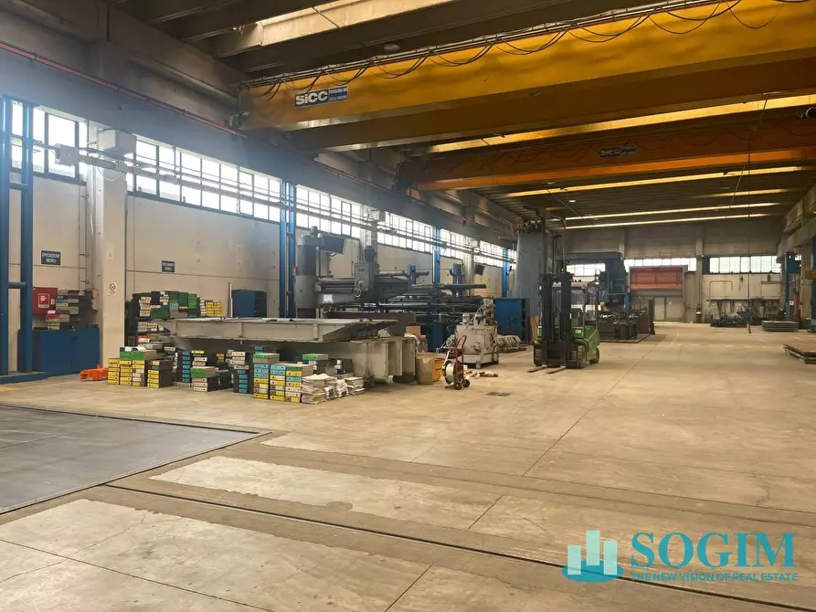 Immagine 7 di Capannone industriale in vendita  in Str. per Cascina Restelli a Aicurzio
