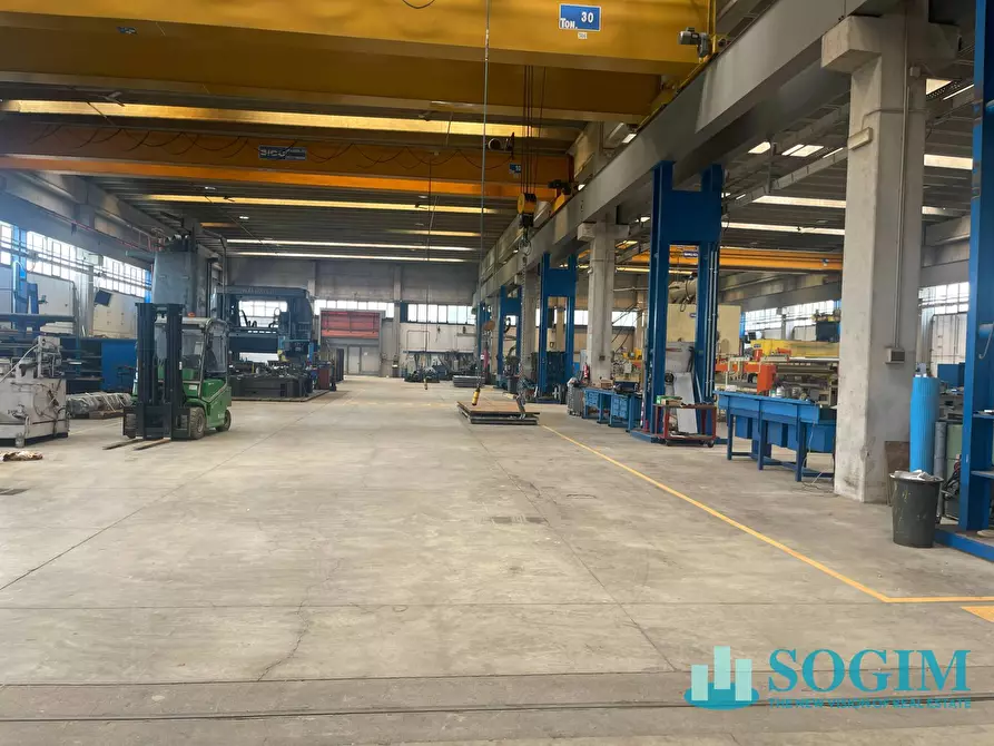 Immagine 13 di Capannone industriale in vendita  in Str. per Cascina Restelli a Aicurzio