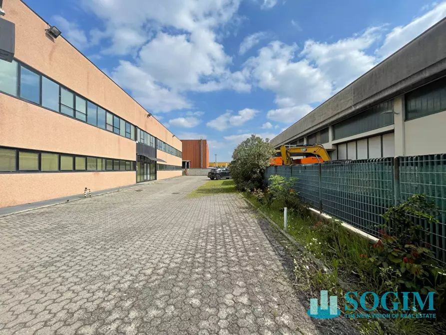 Immagine 27 di Capannone industriale in vendita  in Str. per Cascina Restelli a Aicurzio