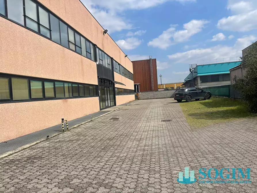 Immagine 29 di Capannone industriale in vendita  in Str. per Cascina Restelli a Aicurzio