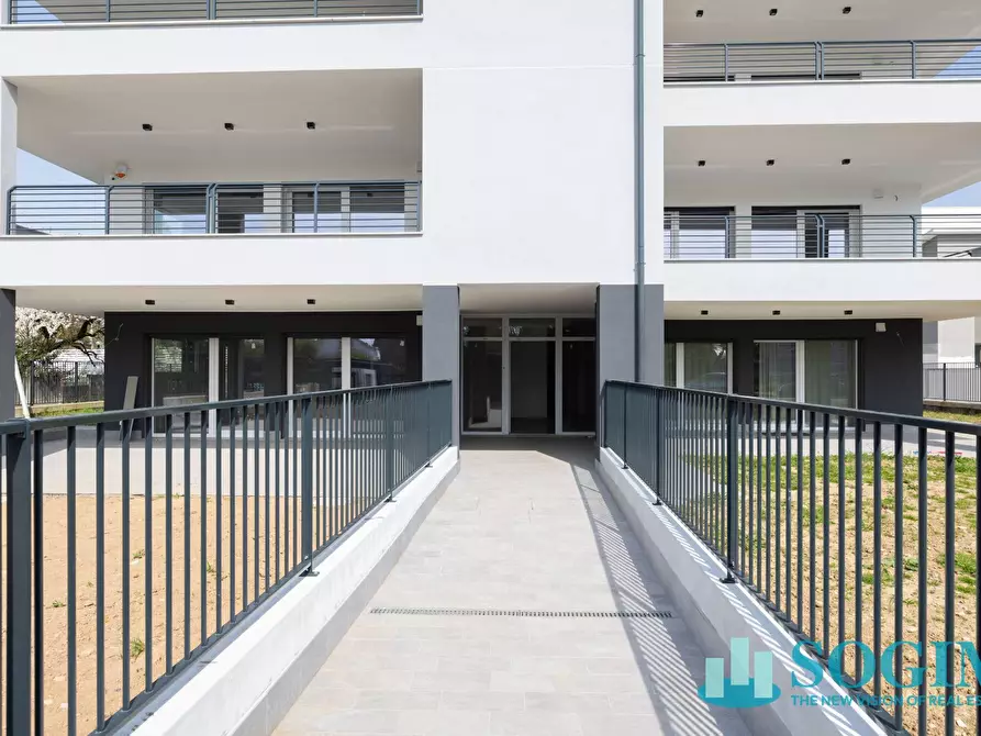 Immagine 4 di Appartamento in vendita  in Via Toscana 38 a Biassono