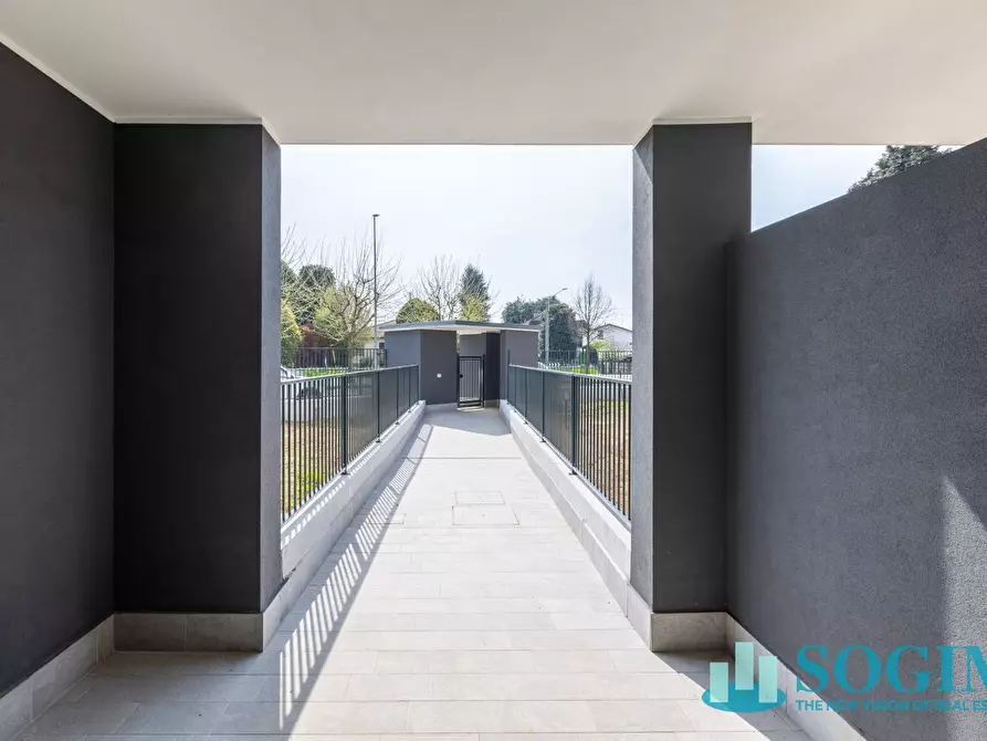 Immagine 5 di Appartamento in vendita  in Via Toscana 38 a Biassono