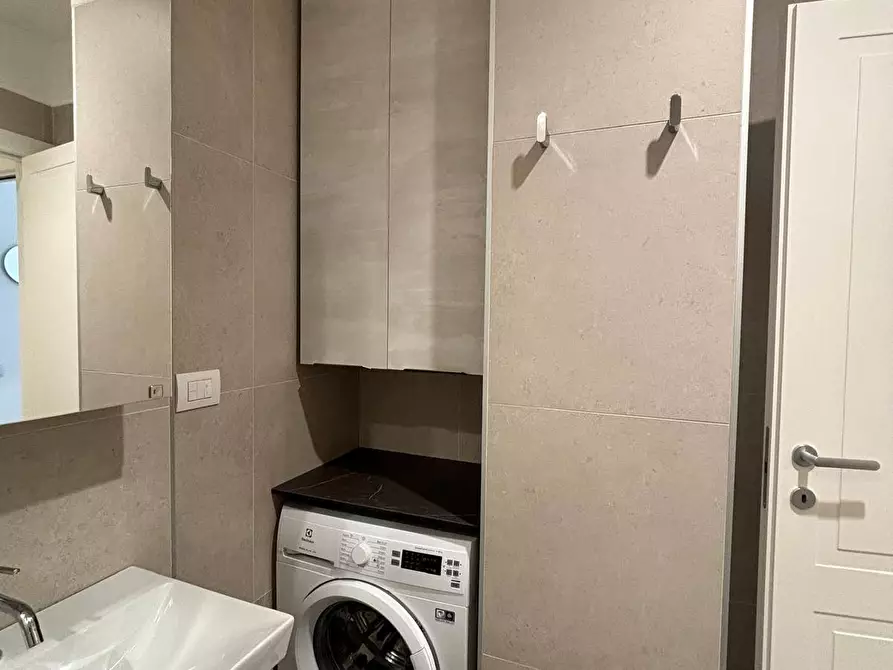 Immagine 17 di Appartamento in affitto  in Via Privata Orio Vergani 13 a Milano