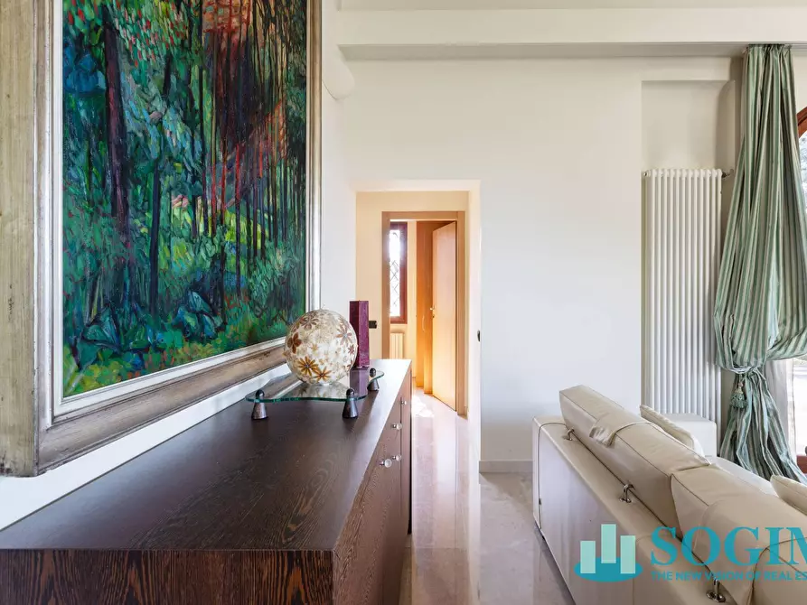 Immagine 9 di Villa in vendita  in Via Giuseppe Garibaldi 37 a Sirtori