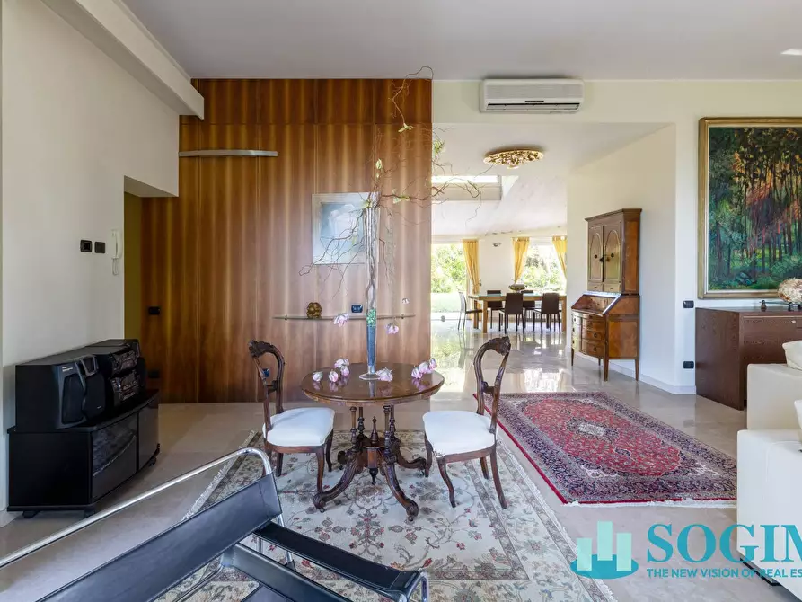 Immagine 10 di Villa in vendita  in Via Giuseppe Garibaldi 37 a Sirtori