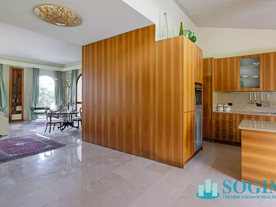 Immagine 12 di Villa in vendita  in Via Giuseppe Garibaldi 37 a Sirtori