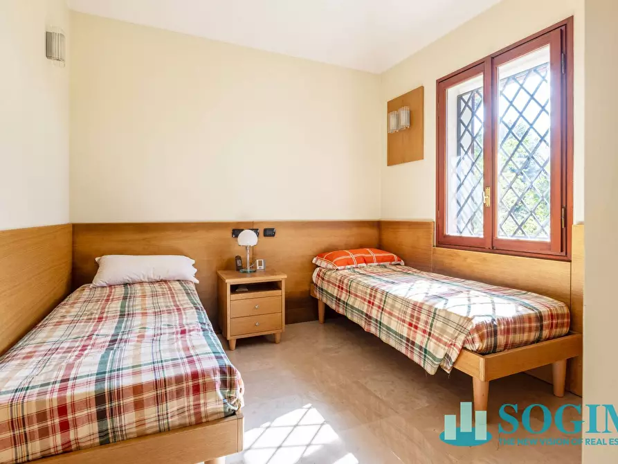 Immagine 25 di Villa in vendita  in Via Giuseppe Garibaldi 37 a Sirtori