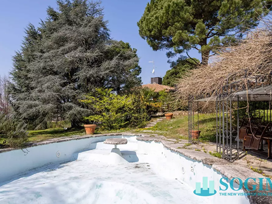 Immagine 48 di Villa in vendita  in Via Giuseppe Garibaldi 37 a Sirtori