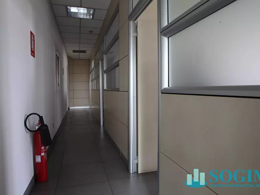 Immagine 17 di Capannone industriale in vendita  in via tolstoi 8/10 a San Giuliano Milanese