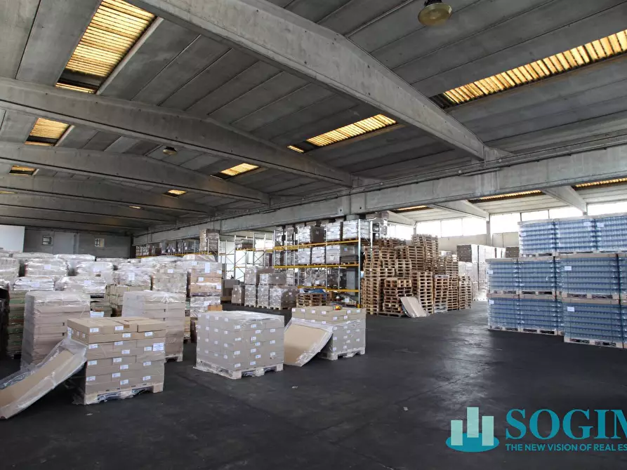 Immagine 3 di Capannone industriale in vendita  in via tolstoi 8/10 a San Giuliano Milanese