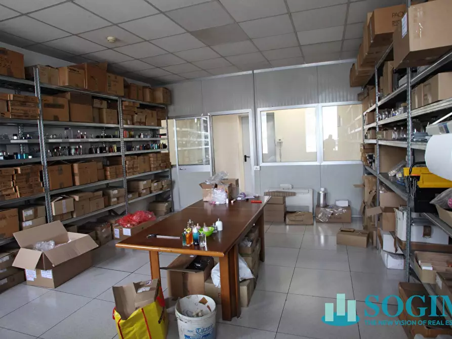 Immagine 28 di Capannone industriale in vendita  in via tolstoi 8/10 a San Giuliano Milanese