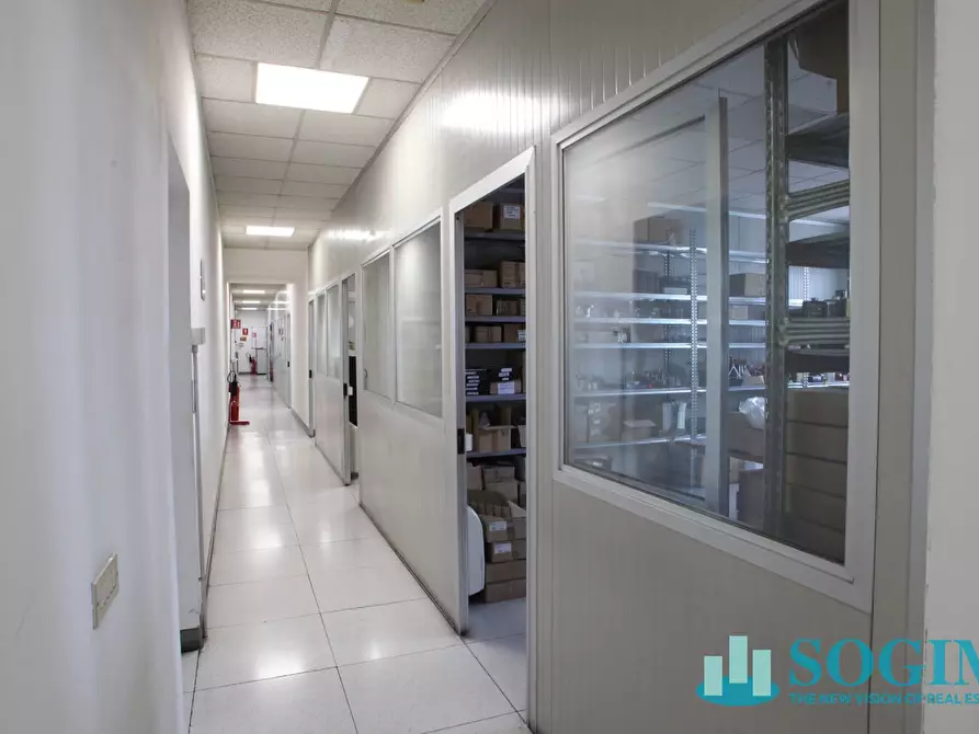 Immagine 29 di Capannone industriale in vendita  in via tolstoi 8/10 a San Giuliano Milanese