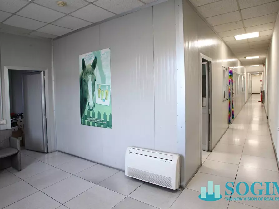 Immagine 33 di Capannone industriale in vendita  in via tolstoi 8/10 a San Giuliano Milanese